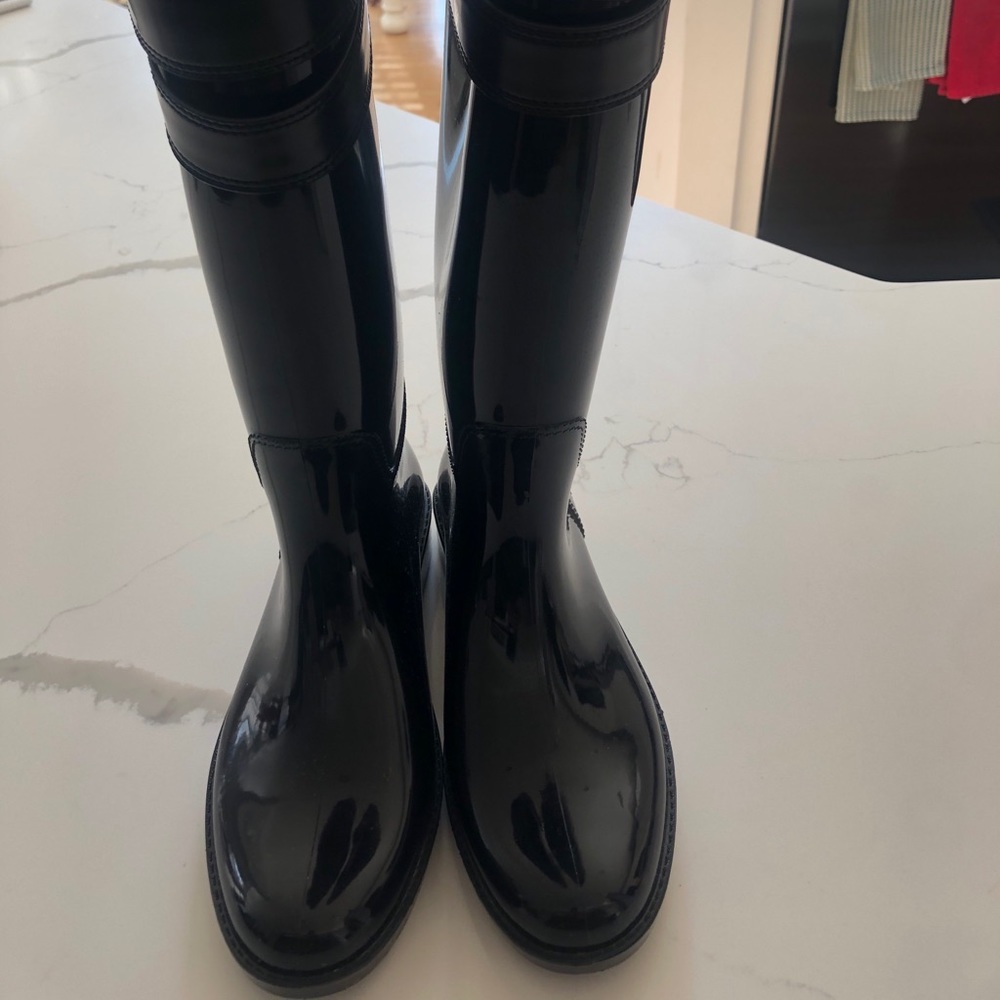 COACH shiny classy rain boots size 7